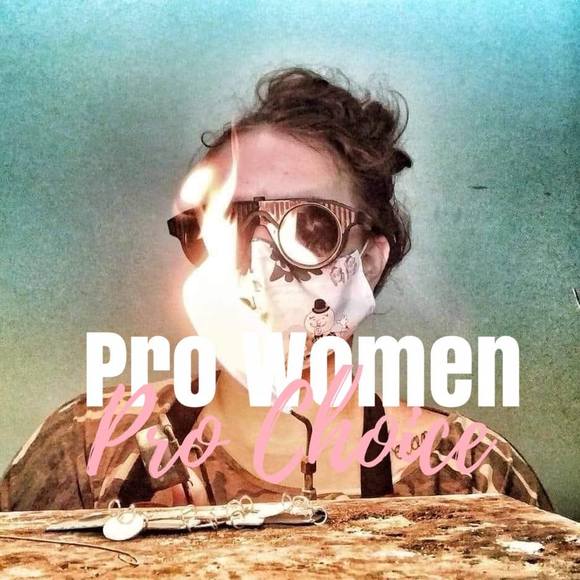 Meet your Posher, Ashley - Picture 1 of 1